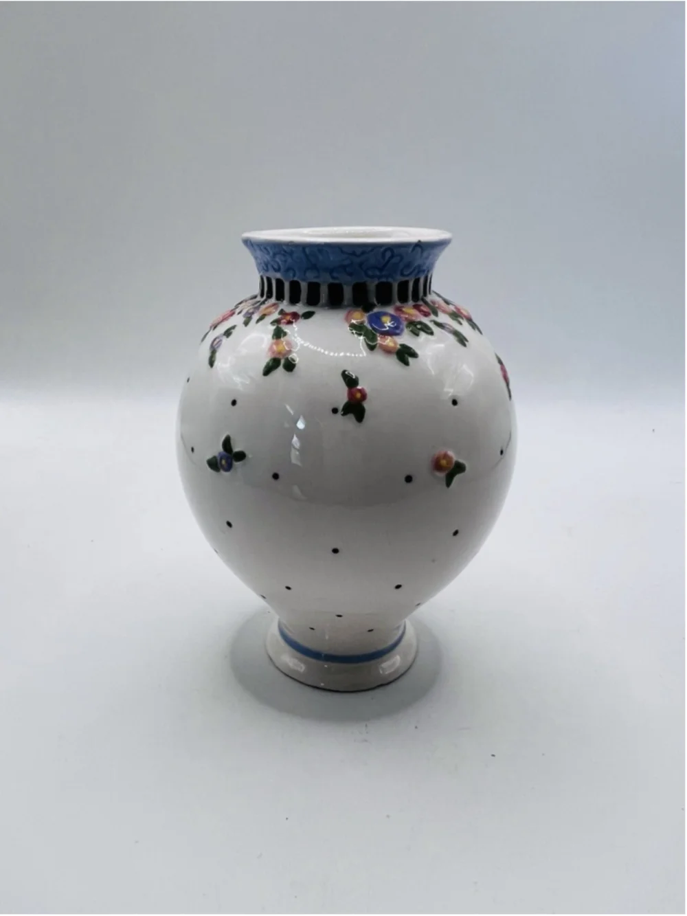 Mary Engelbreit Ceramic Bud Vase 1999 ME Ink Michel & Co. Floral Polka Dot